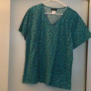 Cherokee women’s scrub top